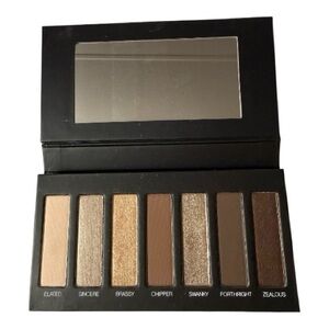 Younique Moodstruck Addiction 1 Eyeshadow Palette Neutral Shimmer Matte